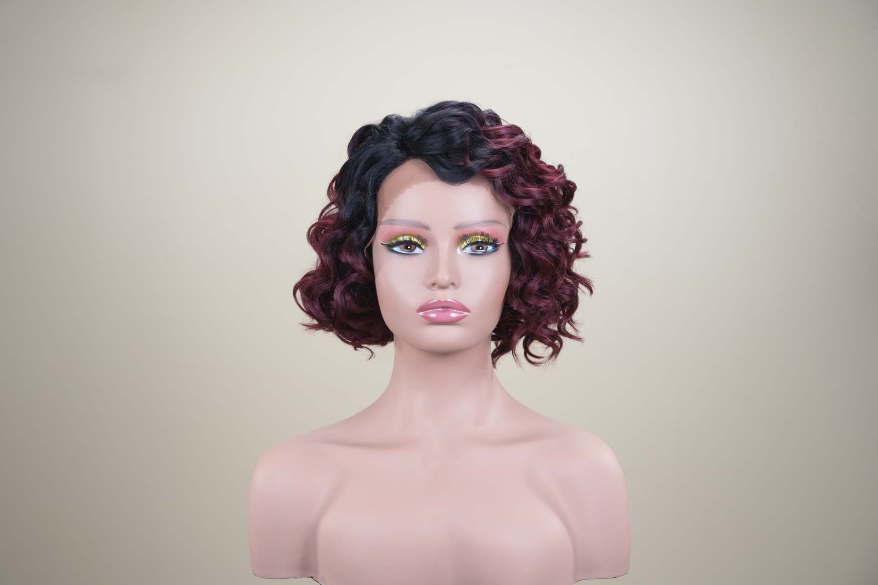 LACE WIG MAJESTY 06_T1B-BG_DSC07495