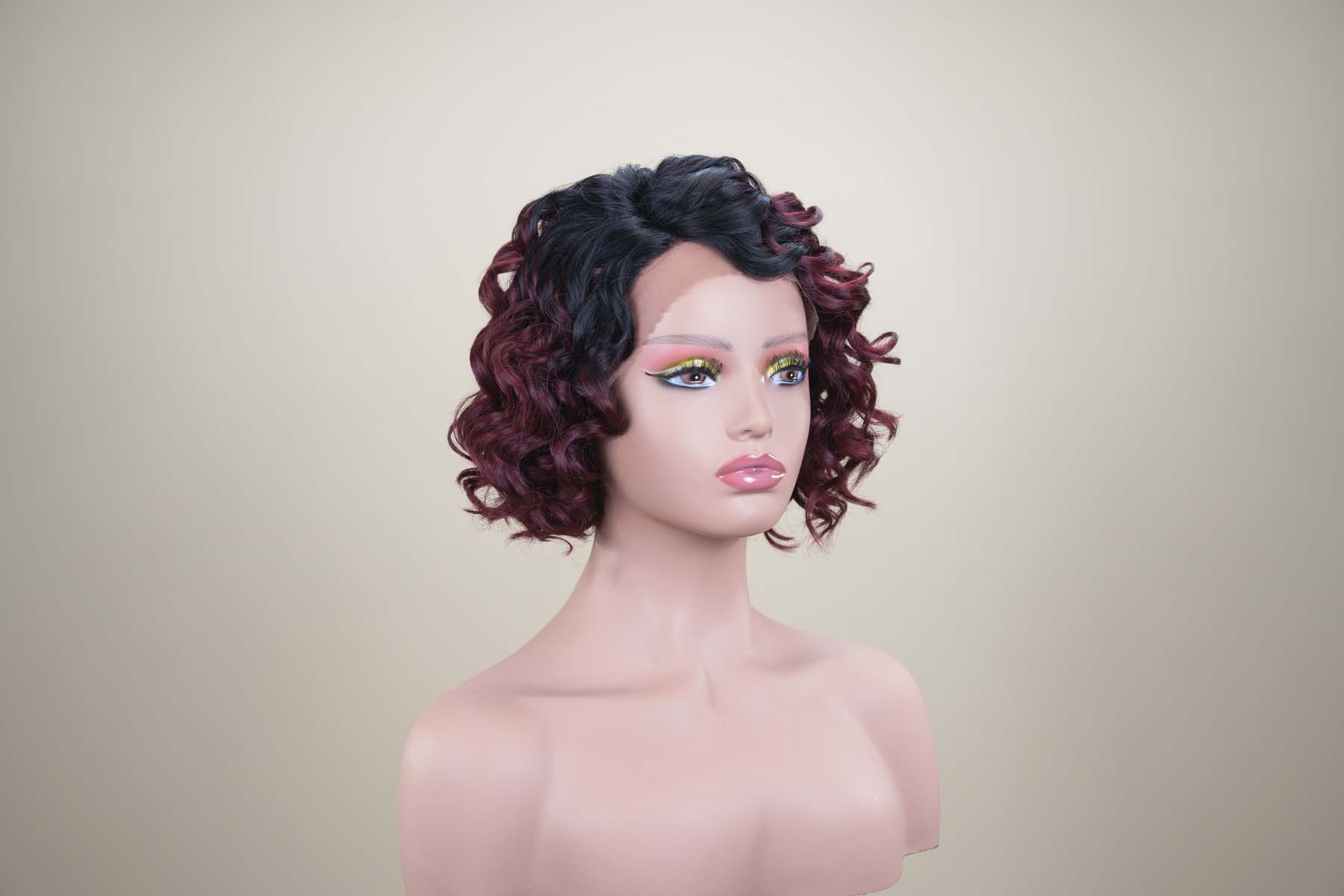 LACE WIG MAJESTY 06_T1B-BG_DSC07496